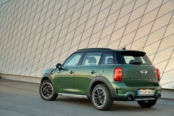 Mini Countryman in Sixt CLMR