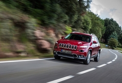 Jeep Cherokee in Sixt LFMR