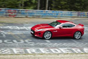 Jaguar F-Type S AWD bei Europcar