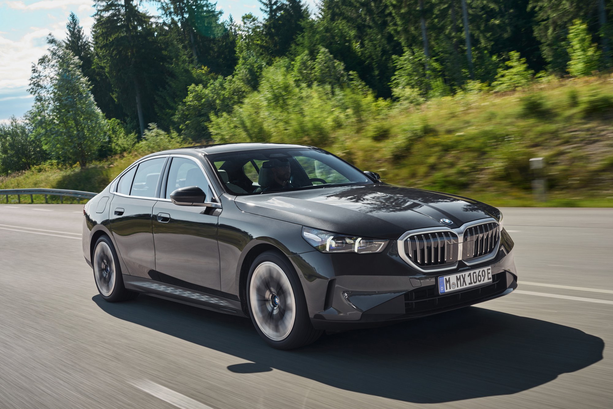 BMW 5er G60 Pressefoto – Fahrzeugklasse PDMR bei Sixt